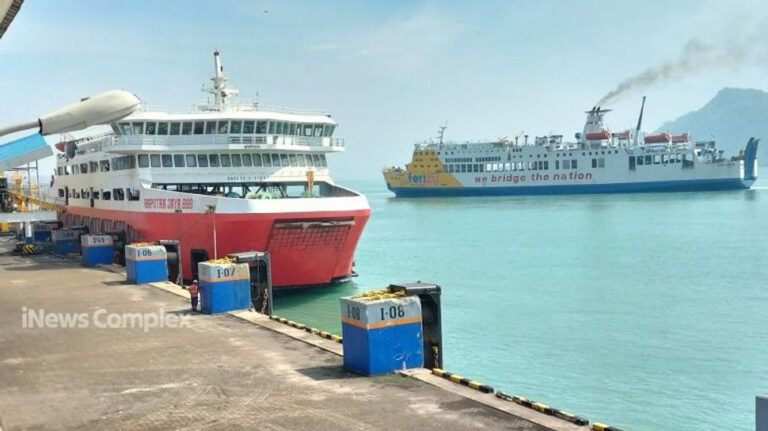 Layanan Penyeberangan Merak-Bakauheni Kembali Beroperasi Normal Usai Cuaca Ekstrem