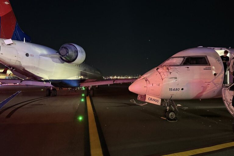 Dua Pesawat Delta Airlines Tabrakan di Bandara LaGuardia, Satu Orang Terluka
