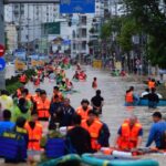Banjir Maut Asia Tenggara: Ketika Air Bah Menguji Ketangguhan Manusia
