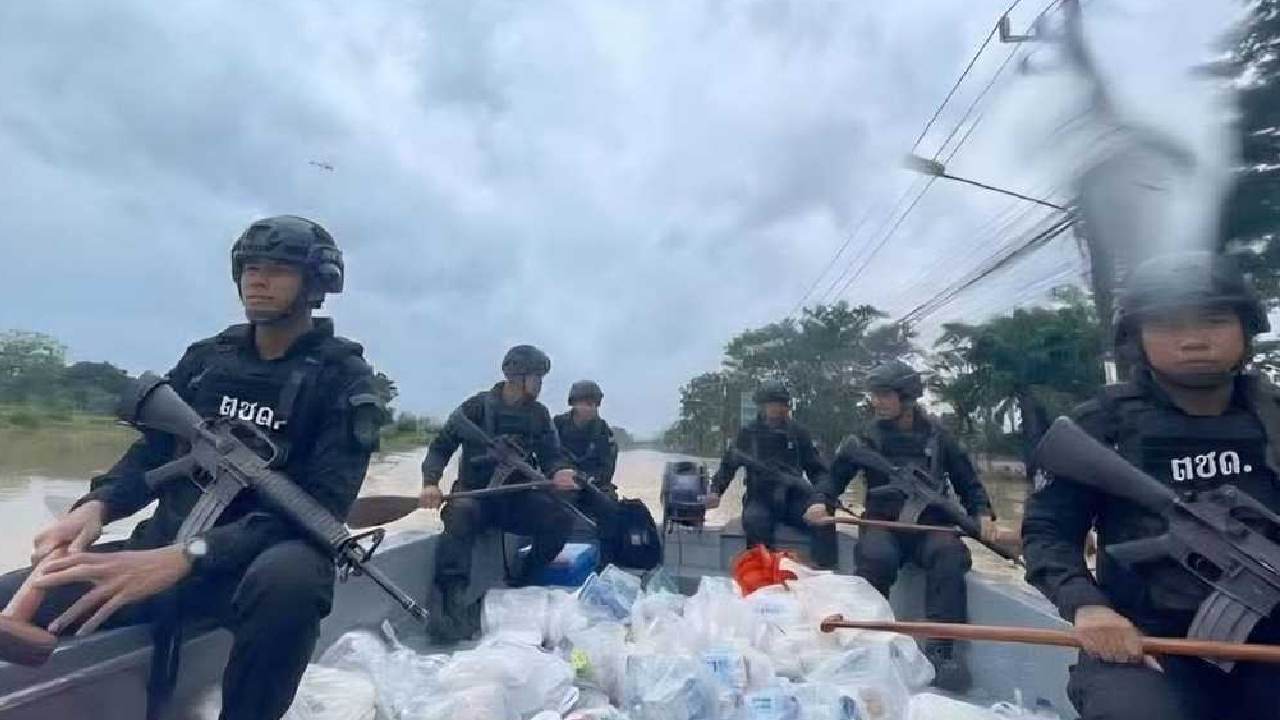 Polisi Thailand Pakai Foto AI untuk Misi Banjir, Warga Murka: “Kami Butuh Bantuan, Bukan Ilusi!”
