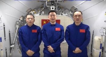 Tiga Astronaut China Gagal Pulang ke Bumi, Kapsul Diduga Tabrak Puing Antariksa