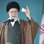 Presiden Iran Beri Ultimatum Perang Jika Nyawa Khamenei Diancam