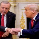 Keputusasaan Trump di Balik Blokade Selat Hormuz, Taruhan Besar di Tengah Tekanan Global