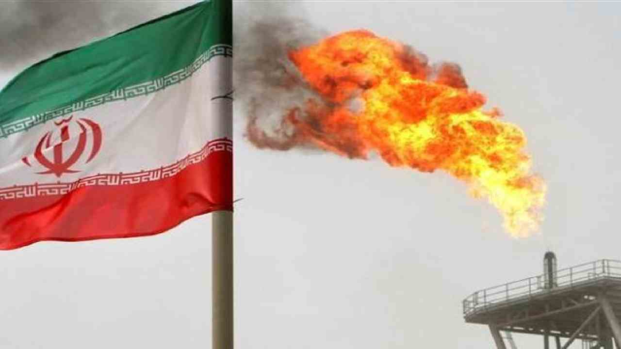 Taktik Iran Bertahan dari Sanksi AS, Tetap Raup Miliaran Dollar dari Ekspor Minyak